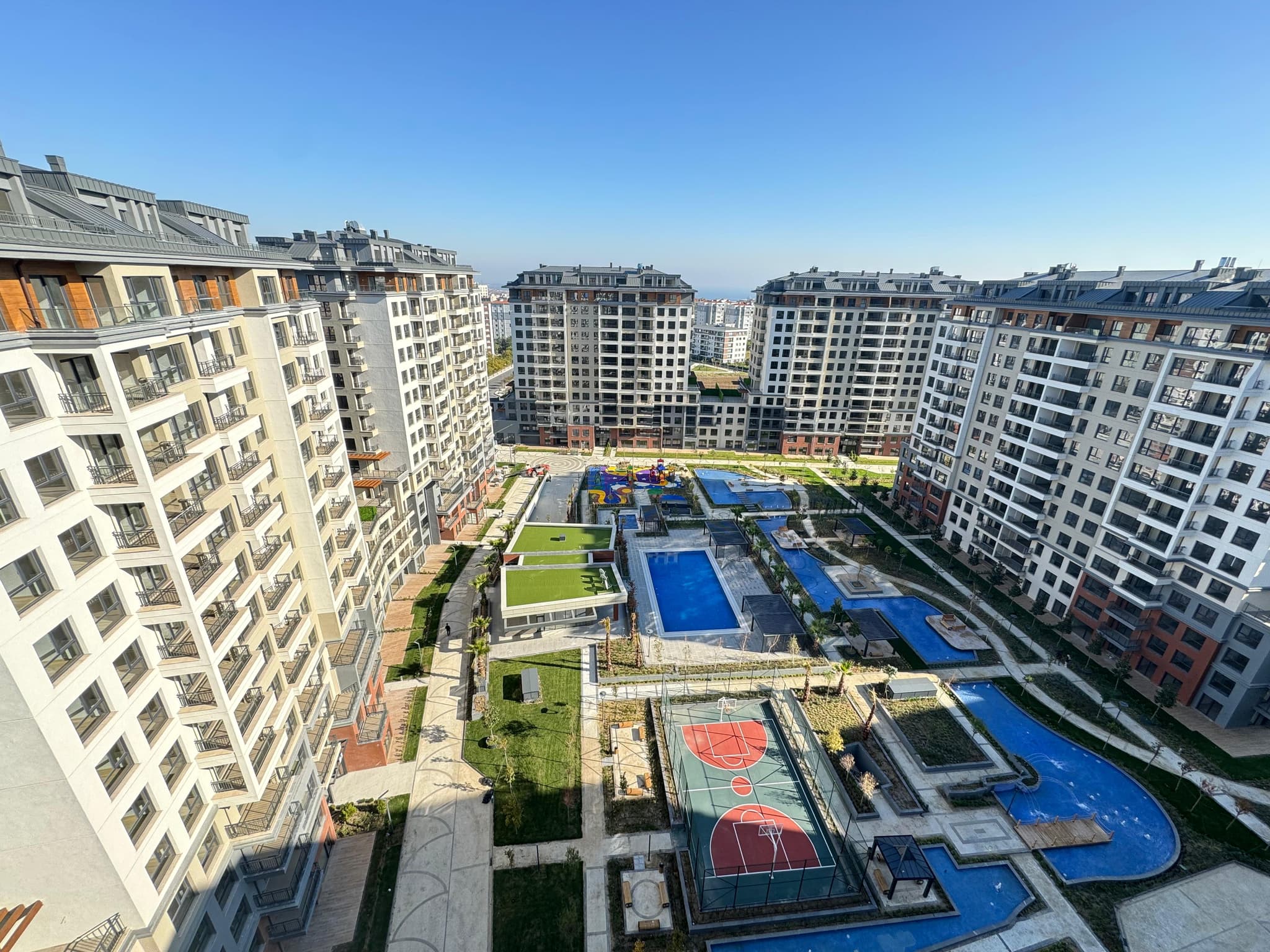 Residential complex in Beylikdüzü (BP-0091-001)